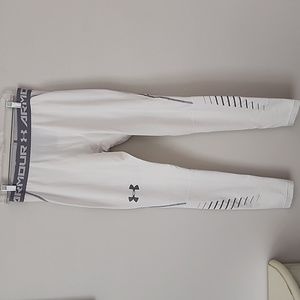 Under Armour mens base layer pants